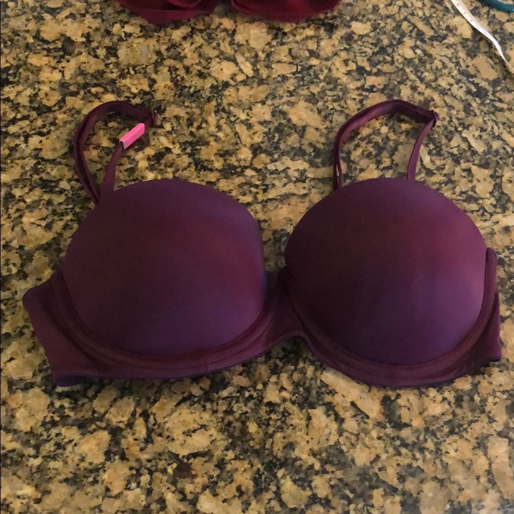 Pink Victoria’s Secret multi way 34c